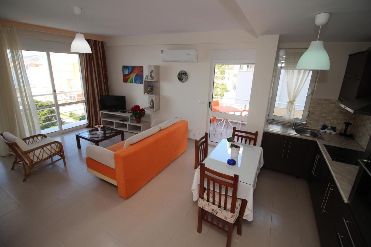 Chill Out Apartment Sarandë Exterior foto
